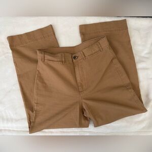 Old Navy Wide Leg High-Waist Crop Chinos in Tan